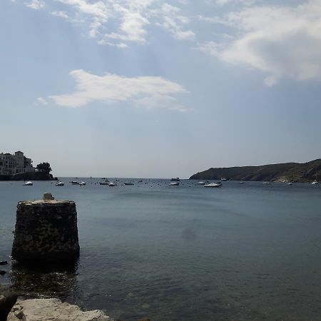 Apartamento Poal-Cadaques Bagian luar foto